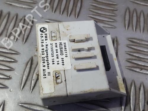 Used Electronic module Electronic module BMW X5 (E53) 4.4 i (320 hp) 35689264 35689264