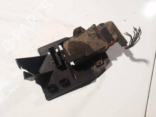 Used Support Support PEUGEOT 406 (8B) 1.9 TD (90 hp) 32567392 32567392