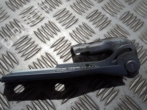 hingedoor-check-strap-audi-a3-8p1-2003-2004-2005-2006-2007-2008-2009-2010-2011-2012-2013-35700808 main image