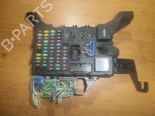 Used Fuse box Fuse box RENAULT MEGANE I Coach (DA0/1_) 2.0 16V (139 hp) 33482765 33482765