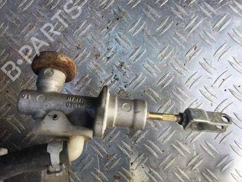 Used Clutch slave cylinder Clutch slave cylinder NISSAN PRIMERA Hatchback (P12) 1.8 (115 hp) 35658743 35658743