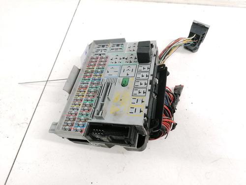 fuse-box-opel-zafira-a-mpv-t98-1999-2000-2001-2002-2003-2004-2005-2006-33089958 main image
