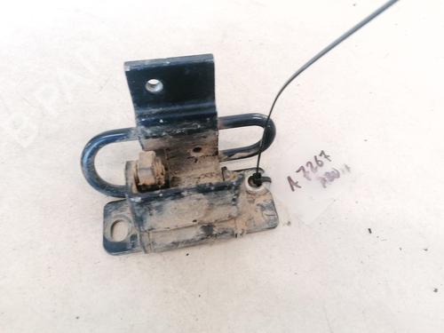 hingedoor-check-strap-audi-a4-b5-8d2-1994-1995-1996-1997-1998-1999-2000-2001-32884540 main image