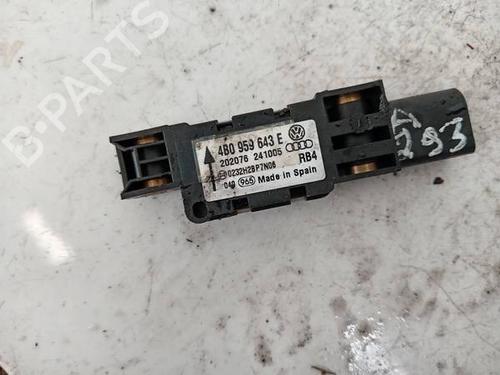 Used Electronic module Electronic module MERCEDES-BENZ R-CLASS (W251, V251) R 320 CDI 4-matic (251.022, 251.122) (224 hp) 32557555 32557555