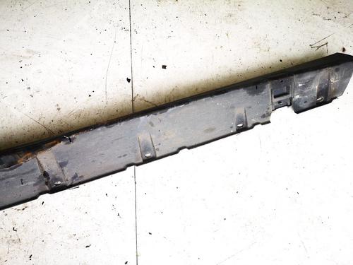 Used Left sideskirt Left sideskirt 35592701 35592701