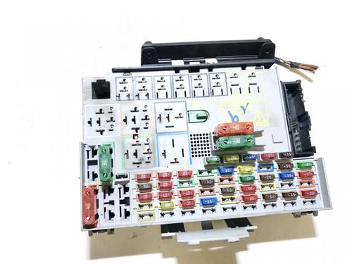 fuse-box-opel-astra-g-hatchback-t98-1998-1999-2000-2001-2002-2003-2004-2005-2006-2007-2008-2009-33521556 main image