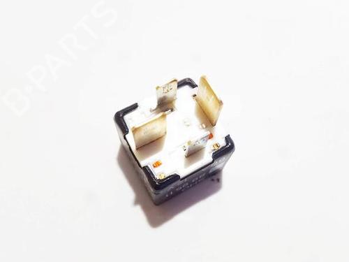 Electronic sensor AUDI 80 B4 Saloon (8C2) 2.0 | BP33520494M84 - Image 2