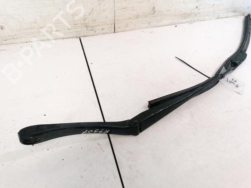 front-windshield-wiper-arm-mercedes-benz-c-class-w203-2000-2001-2002-2003-2004-2005-2006-2007-32904507 main image
