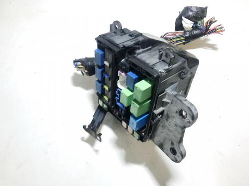 fuse-box-suzuki-grand-vitara-ii-jt-te-td-2005-33510592 main image