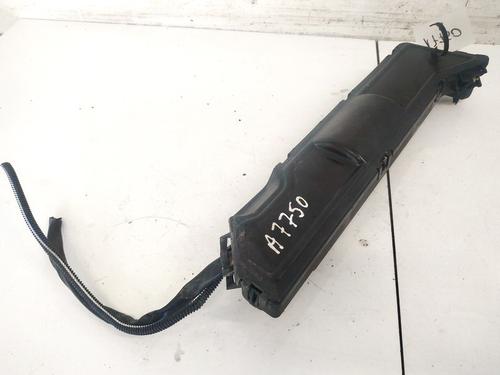 fuse-box-peugeot-407-6d_-2004-2005-2006-2007-2008-2009-2010-2011-32900755 main image