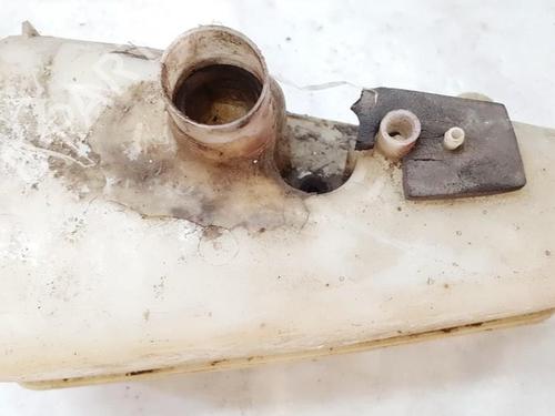 Used Windscreen washer tank Windscreen washer tank VOLVO 850 (854) 2.4 (170 hp) 35840136 35840136