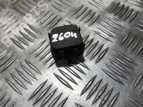 Used Switch Switch VW PASSAT B3/B4 Variant (3A5, 35I) 1.6 (101 hp) 33492602 33492602