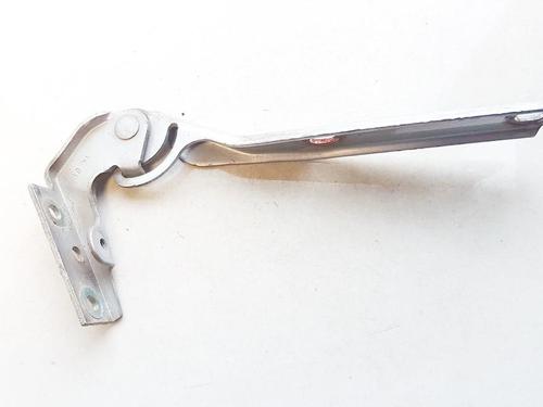 Used Hinge/Door check strap Hinge/Door check strap VW PASSAT B5.5 (3B3) 1.9 TDI (101 hp) 35868583 35868583