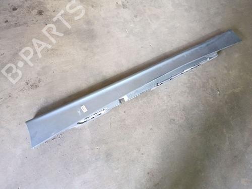Venstre sidekjole Venstre sidekjole BMW 1 (E87) 118 d (122 hp) 34978500 34978500