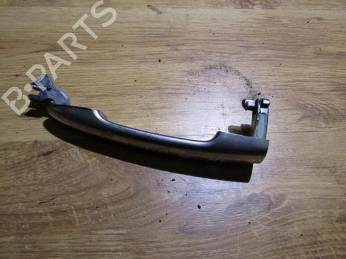 Used Front left exterior door handle Front left exterior door handle RENAULT LAGUNA II (BG0/1_) 1.6 16V (BG0A, BG0L) (107 hp) 35652124 35652124