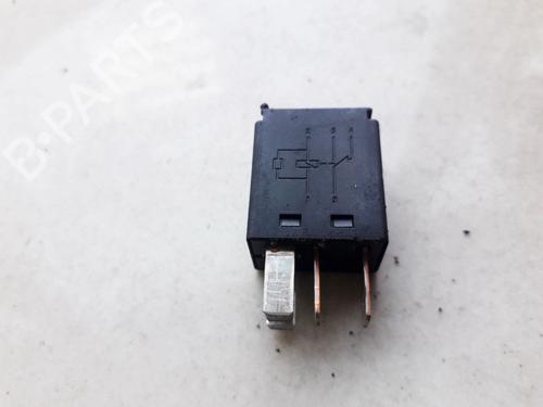 Electronic sensor FORD FOCUS I (DAW, DBW) 1.4 16V | BP33099580M84 - Image 2