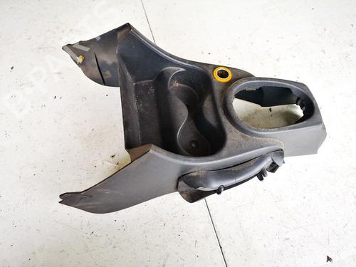 Portavasos/Objetos Portavasos/Objetos CHRYSLER VOYAGER IV (RG, RS) 3.3 Flex-Fuel (174 hp) 35583412 35583412