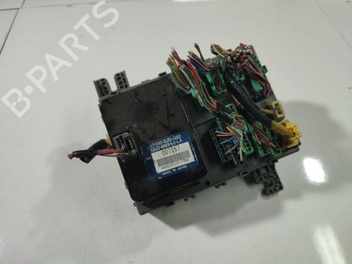 Used Fuse box HONDA FR-V (BE) 2.2 i CTDi (BE5) (140 hp) 32971862