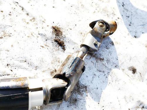 Used Steering column universal joint Steering column universal joint ROVER 600 I (RH) 620 Ti Vitesse (200 hp) 34917652 34917652