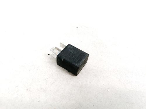 Used Electronic sensor Electronic sensor FIAT STILO (192_) 1.9 JTD (192_XE1A) (115 hp) 33081657 33081657