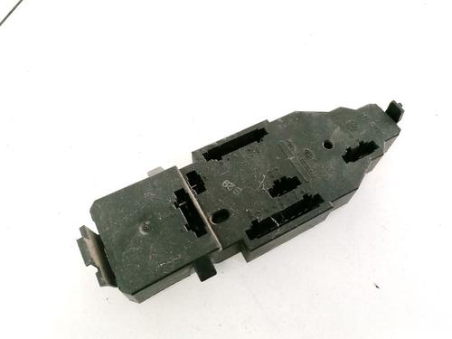 lamp-holder-opel-insignia-a-g09-2008-2009-2010-2011-2012-2013-2014-2015-2016-2017-35424591 main image