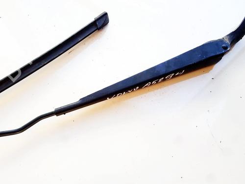 Used Front windshield wiper arm Front windshield wiper arm VOLVO S60 I (384) 2.4 T (200 hp) 33521777 33521777