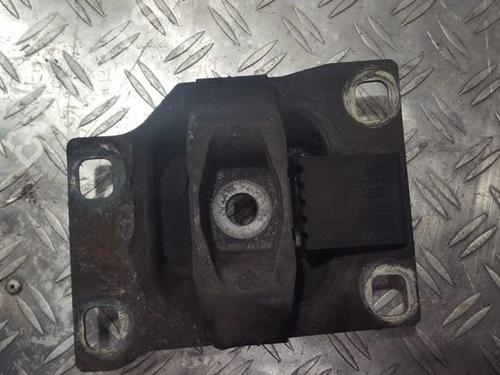 Used Engine mount Engine mount FORD FOCUS I (DAW, DBW) 1.6 16V (100 hp) 33482774 33482774