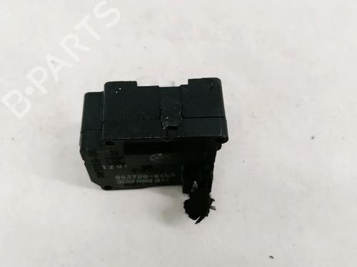 Used Electronic module Electronic module VW PHAETON (3D1, 3D2, 3D3, 3D4, 3D6, 3D7, 3D8, 3D9) 3.2 V6 (241 hp) 32875238 32875238