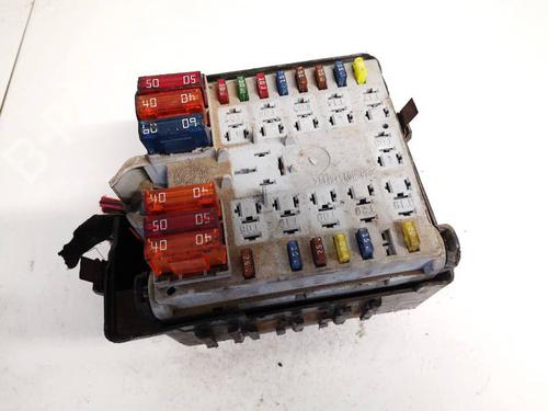 Used Fuse box Fuse box ALFA ROMEO 147 (937_) 1.9 JTD 16V (937.AXG1B, 937.BXG1B) (140 hp) 32601704 32601704
