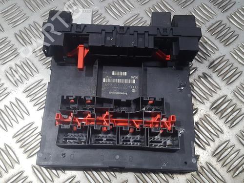 Used Electronic module Electronic module VW GOLF V (1K1) 1.6 FSI (115 hp) 35703843 35703843