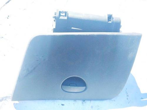 Used Glove box Glove box SEAT LEON (1P1) 1.9 TDI (105 hp) 34770682 34770682