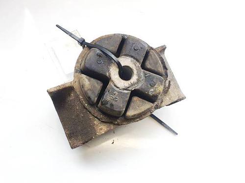 Used Engine mount Engine mount AUDI 80 B4 Saloon (8C2) 1.9 TDI (90 hp) 33971890 33971890