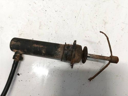 Used Clutch slave cylinder Clutch slave cylinder 34974182 34974182