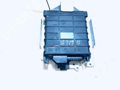 Used Engine control unit (ECU) Engine control unit (ECU) AUDI 80 B3 Saloon (893, 894, 8A2) 1.8 S (90 hp) 33072676 33072676