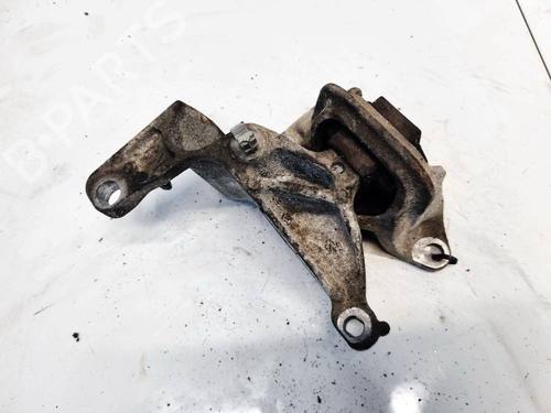 Used Engine mount Engine mount RENAULT MEGANE III Hatchback (BZ0/1_, B3_) 1.6 16V (BZ1B, BZ1H) (110 hp) 32532942 32532942