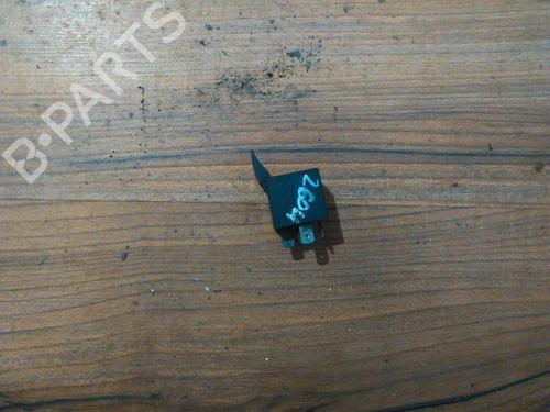 Used Electronic sensor Electronic sensor VW PASSAT B3/B4 Variant (3A5, 35I) 1.6 (101 hp) 33481668 33481668