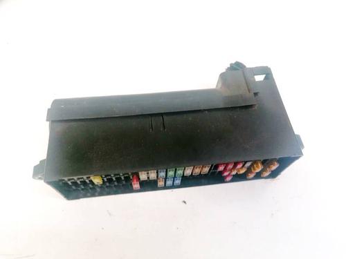 Used Fuse box Fuse box VW GOLF PLUS V (5M1, 521) 1.9 TDI (105 hp) 32928070 32928070