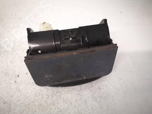 Asbak Asbak SEAT CORDOBA Vario (6K5) 1.9 TDI (90 hp) 36906845 36906845