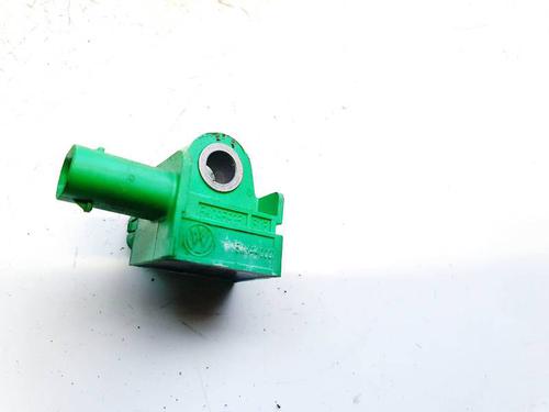 Used Electronic module VW TOURAN (1T3) 2.0 TDI (110 hp) 32611617