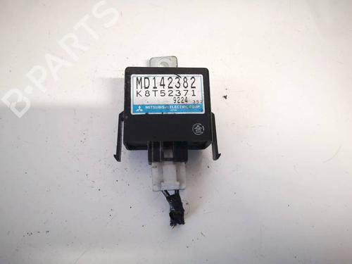 Used Electronic module Electronic module MITSUBISHI PAJERO SPORT I (K7_, K9_) 2.5 TD (K94W) (99 hp) 32963425 32963425