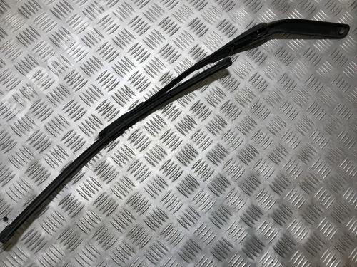 front-windshield-wiper-arm-bmw-1-e87-2003-2004-2005-2006-2007-2008-2009-2010-2011-2012-2013-33499276 main image