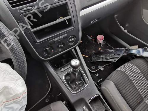 Fuse box VW GOLF V (1K1) 1.6 | BP32550564E1 