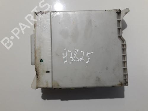 Used Fuse box Fuse box LEXUS IS II (_E2_) 220d (ALE20) (177 hp) 33505722 33505722