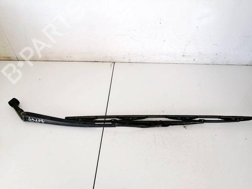 Used Front windshield wiper arm Front windshield wiper arm TOYOTA YARIS (_P9_) 1.4 D-4D (NLP90_, NLP90R) (90 hp) 32952375 32952375