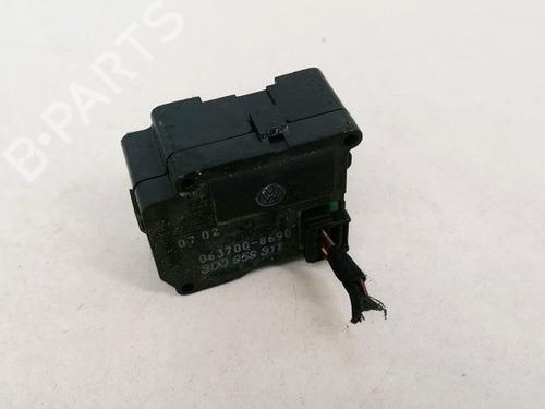 Used Electronic module Electronic module VW PHAETON (3D1, 3D2, 3D3, 3D4, 3D6, 3D7, 3D8, 3D9) 3.2 V6 (241 hp) 32875226 32875226