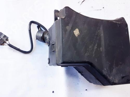Used Fuse box Fuse box VOLVO V40 Estate (645) 1.8 (115 hp) 33527923 33527923