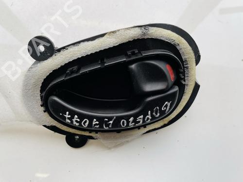 Used Rear right interior door handle Rear right interior door handle PEUGEOT 406 (8B) 2.0 HDI 90 (90 hp) 35511329 35511329