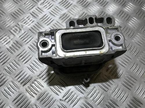 engine-mount-vw-golf-plus-v-5m1-521-2004-2005-2006-2007-2008-2009-2010-2011-2012-2013-33500331 main image