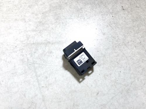 Switch SKODA FABIA II (542) 1.2 12V | BP35607868I30 - Image 2
