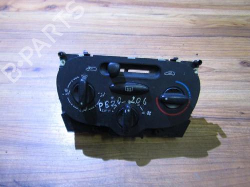 Used Climate control Climate control PEUGEOT 206 Hatchback (2A/C) 1.1 (54 hp) 35650470 35650470